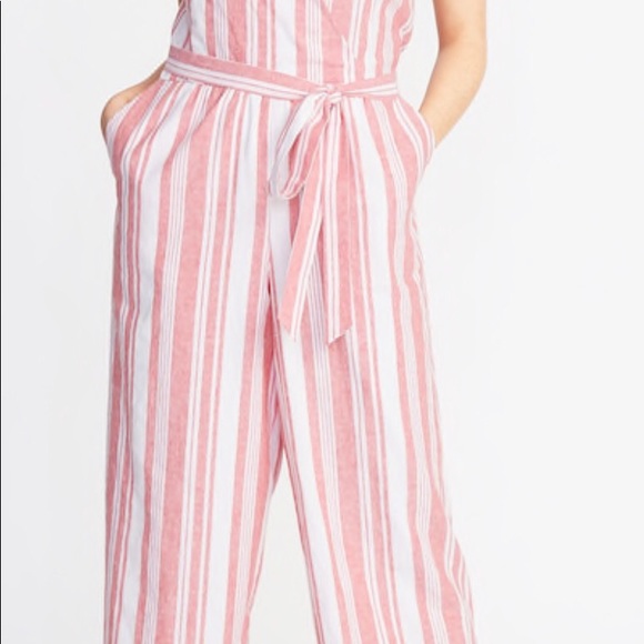 Old Navy white & gray striped tie-belt jumpsuit - Picture 5 of 7
